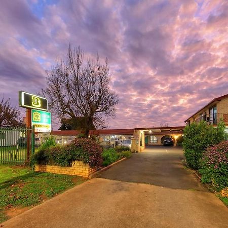 Forest Lodge Motor Inn & Restaurant Dubbo Buitenkant foto